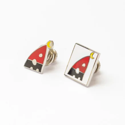 Pin batch / 2 types 1 ¥800