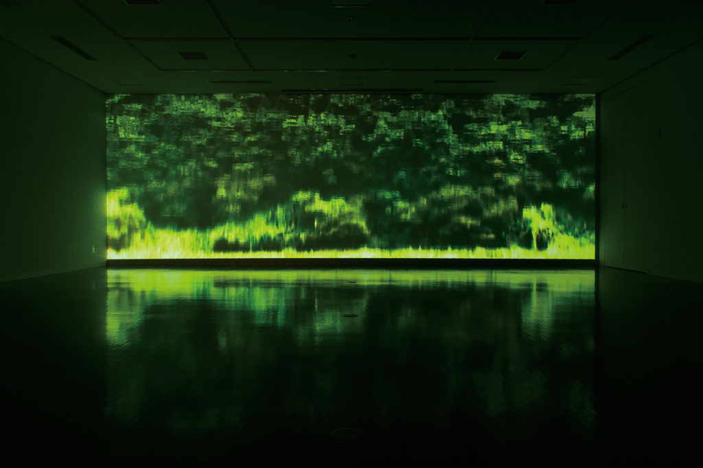 映像芸術祭MOVING 2015　MOVING Exhibition1-5　5人の作家による展示