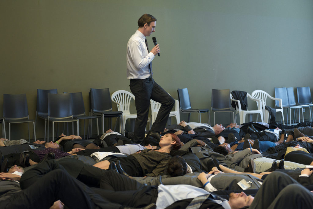 Parasophia: Kyoto International Festival of Contemporary Culture 2015 Aernout Mik “Speaking in tongues”