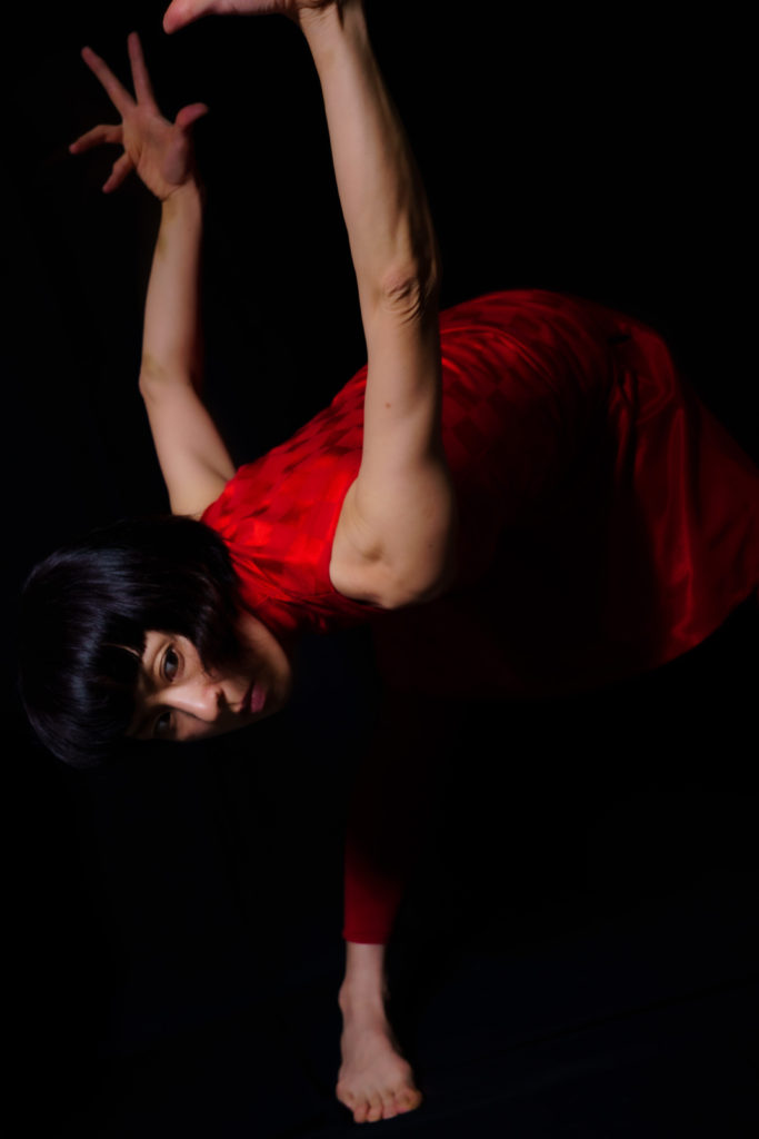 《明倫ワークショップ夏まつり》ANTIBODIES Collective「身体、感動、感覚、ビリビリ、ダンスワークショップ」