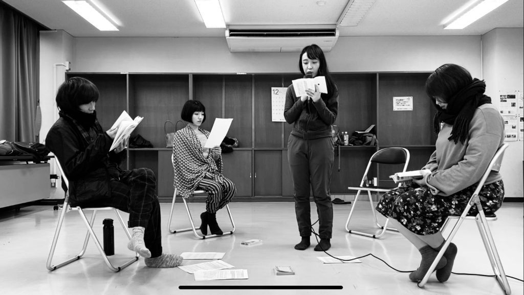 居留守『鳥を吐き出す。』