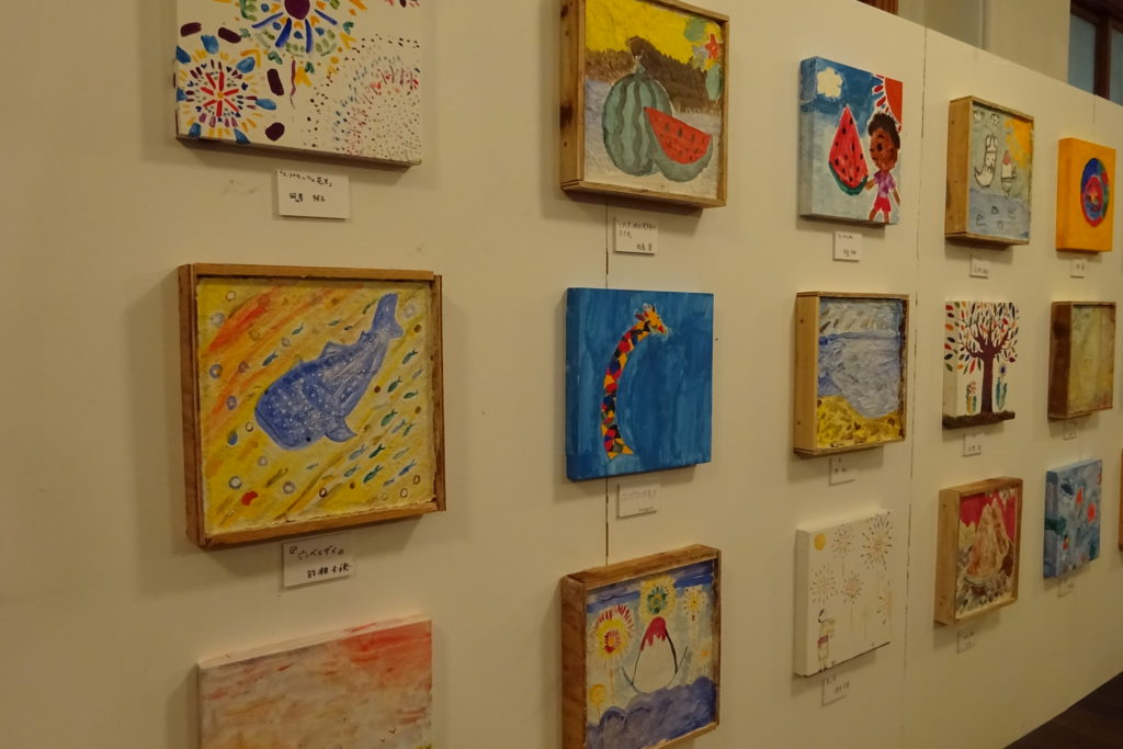 夏休み企画展2015『ハイパートニック・エイジ』　関連企画２．フレスコ／テンペラ体験ワークショップ